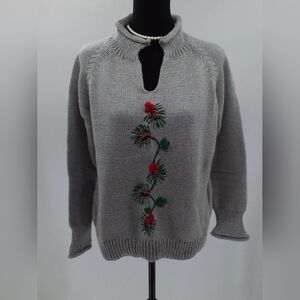 NWT Rey Wear Gray Handknit Christmas Holiday Sweater Pine Holly Sz LG Vintage
